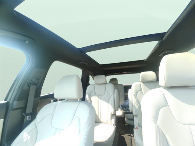 2025 Kia Sorento - $34,995