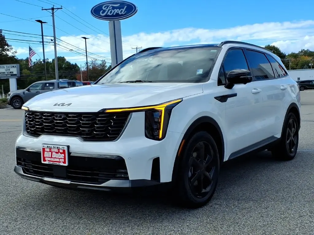 2026 Kia Sorento - $41,900