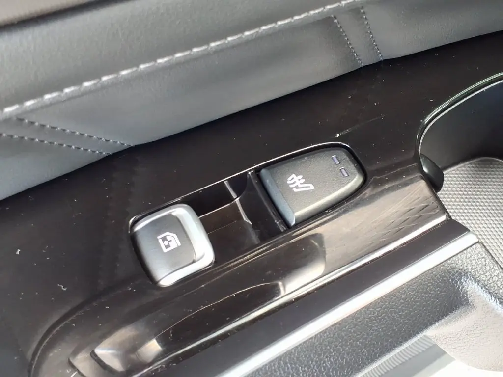 2026 Kia Sorento - $40,999