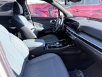 2025 Sorento Hybrid Thumbnail 2