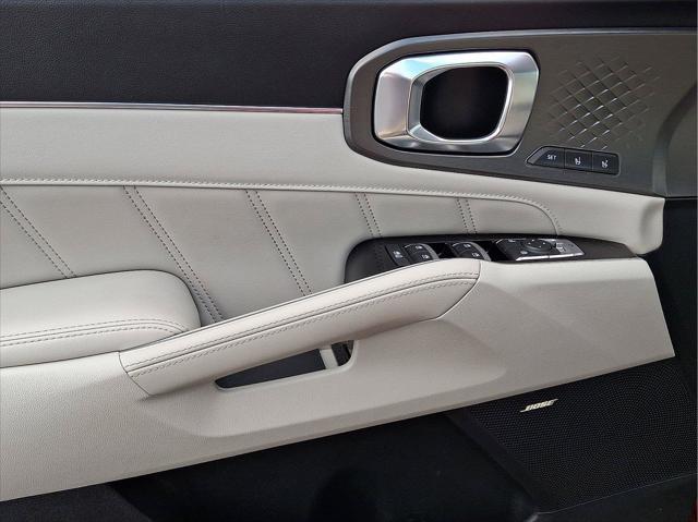 2023 Kia Sorento - $32,000