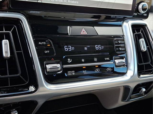 2023 Kia Sorento - $32,000