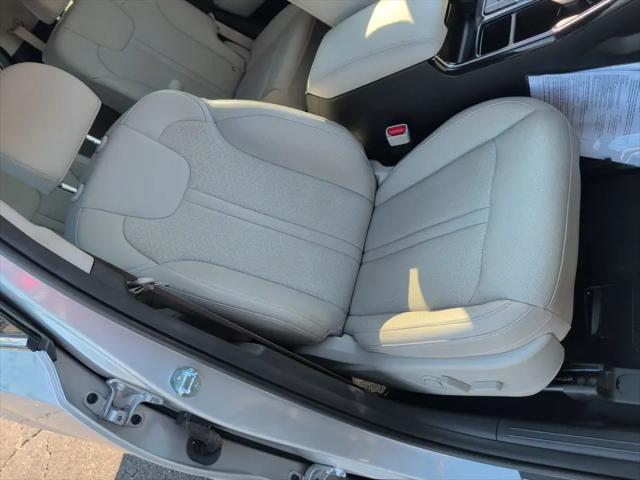2023 Kia Sorento - $25,829