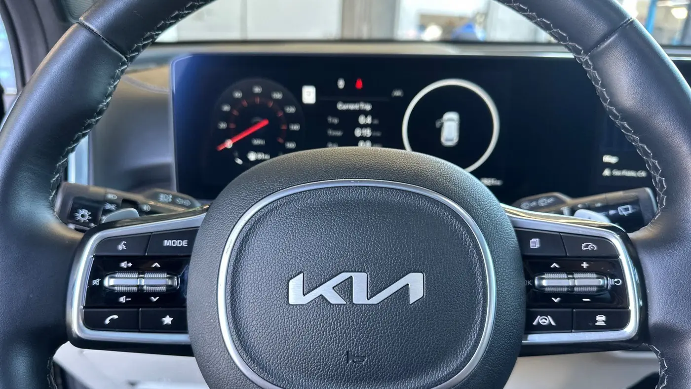 2025 Kia Sorento Plug-In Hybrid SX Prestige