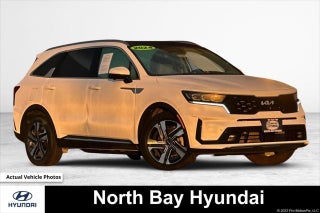 2024 Kia Sorento Plug-In Hybrid with Snow White Pearl Exterior