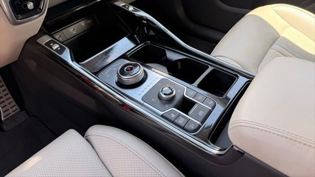 2022 Kia Sorento Plug-In Hybrid SX Prestige