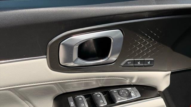 2022 Kia Sorento Plug-In Hybrid SX Prestige