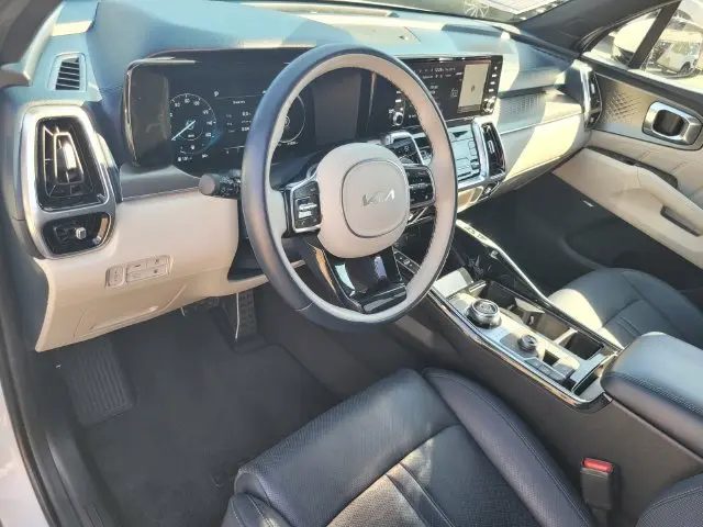 2023 Kia Sorento - $36,573