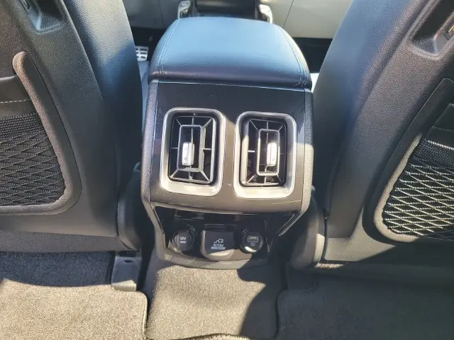 2023 Kia Sorento - $36,573