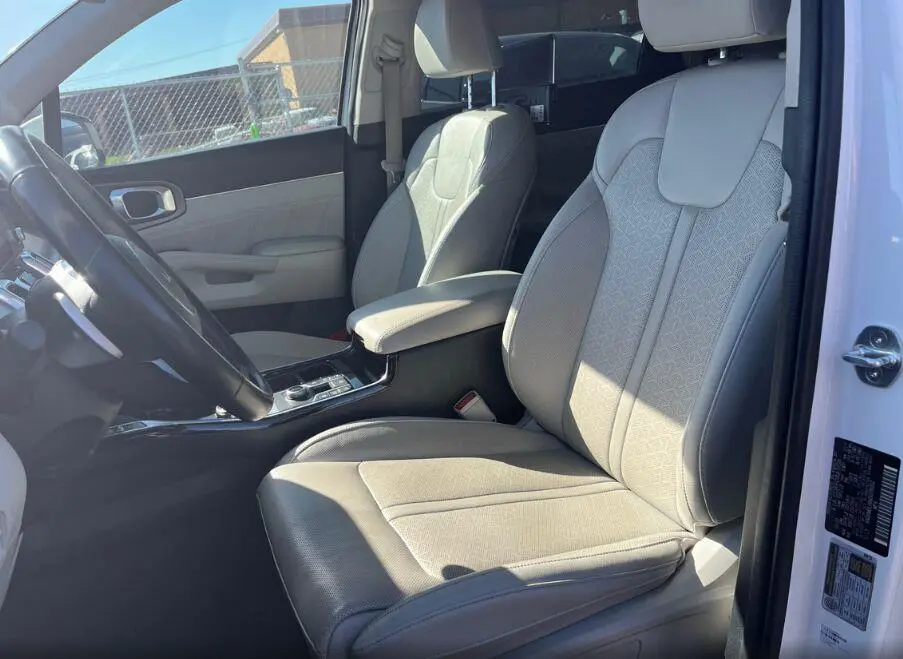 2022 Kia Sorento - $26,398