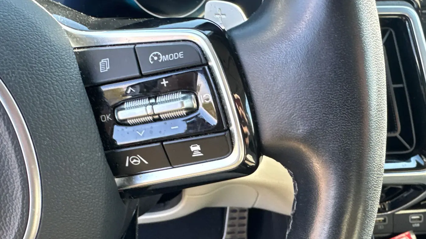 2023 Kia Sorento Plug-In Hybrid SX Prestige