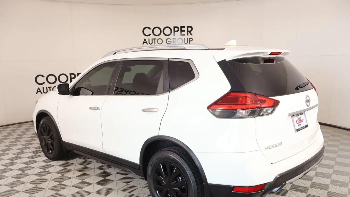 2017 Nissan Rogue S