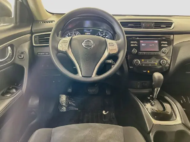 2016 Nissan Rogue - $10,900