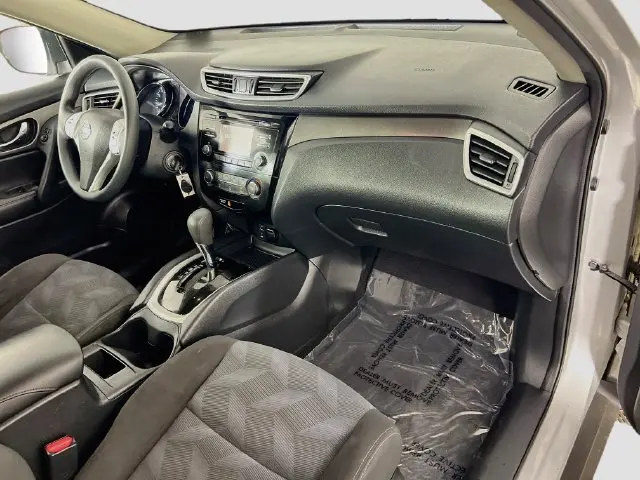 2016 Nissan Rogue - $10,900