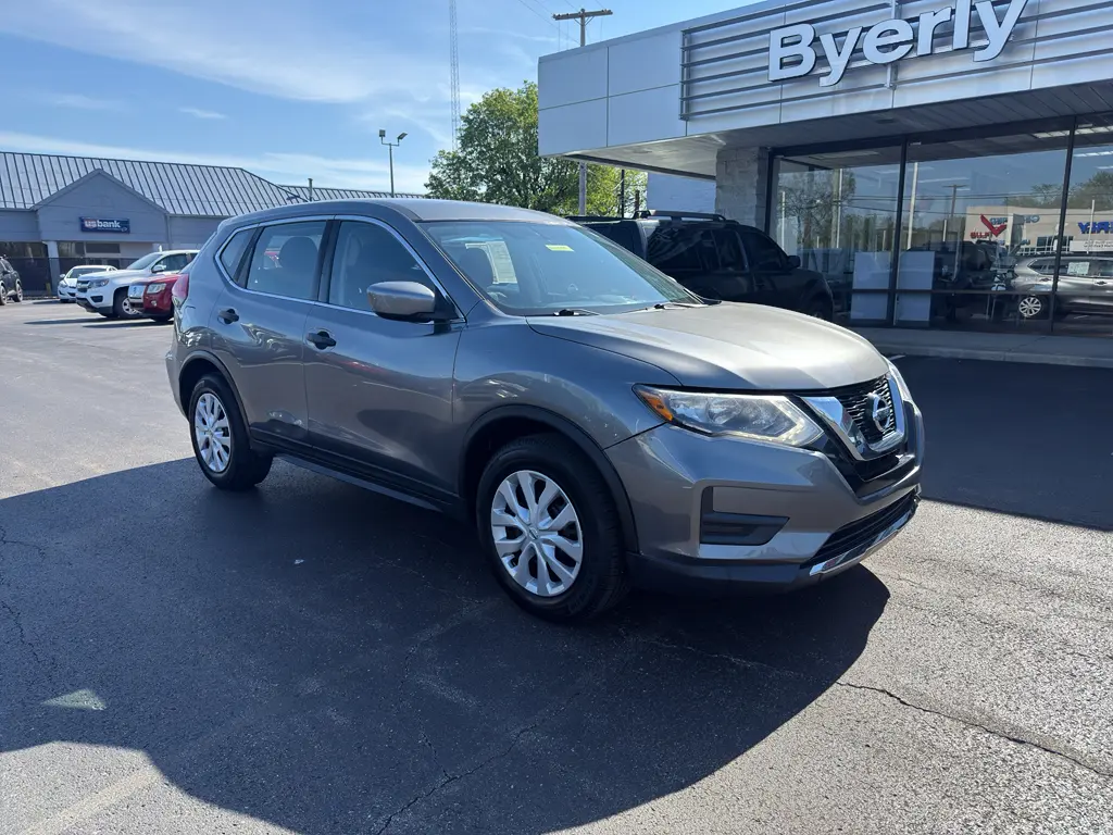 2017 Nissan Rogue - $8,995