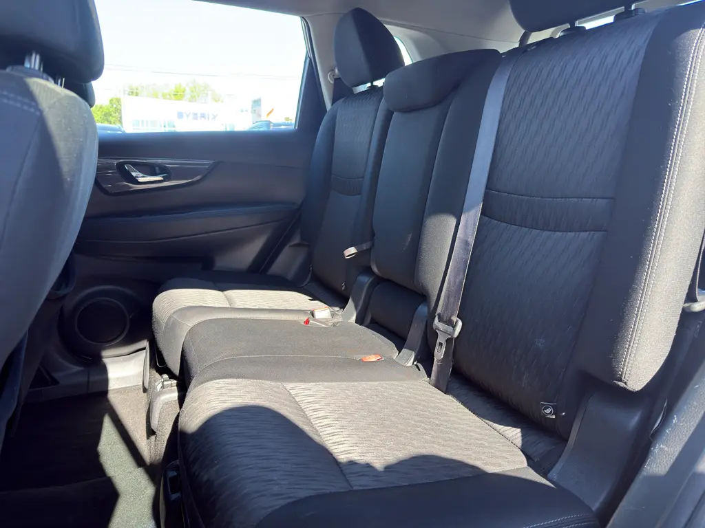 2017 Nissan Rogue - $8,995