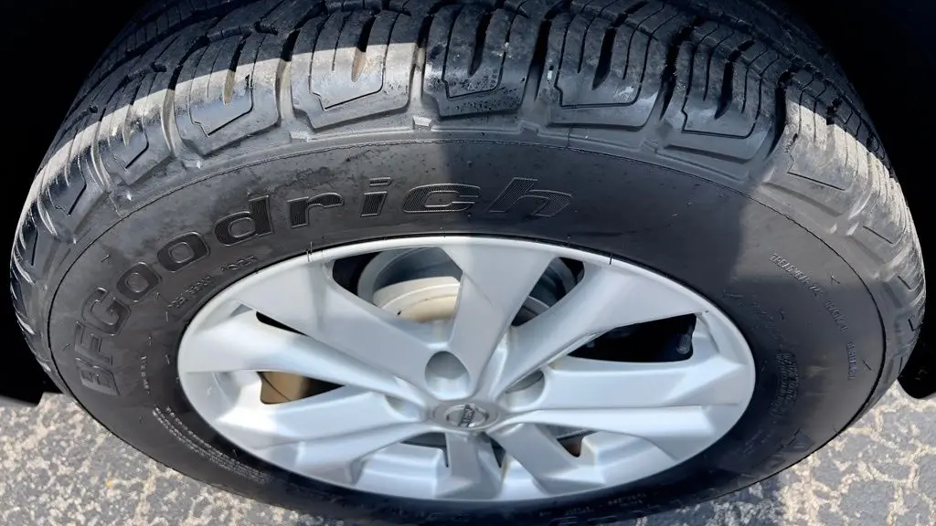 2016 Nissan Rogue S