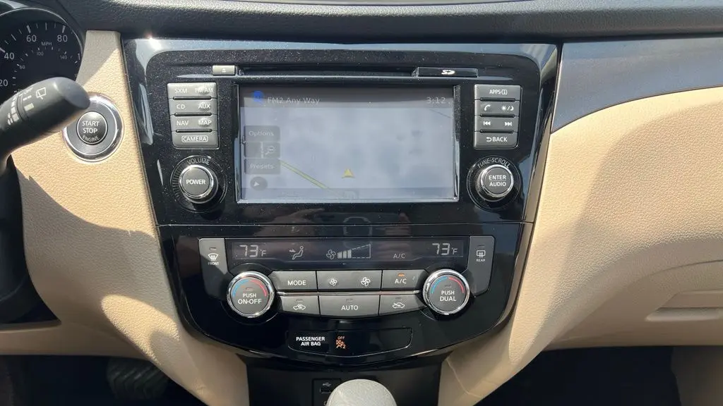 2016 Nissan Rogue S
