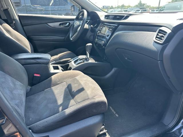 2015 Nissan Rogue - $7,625