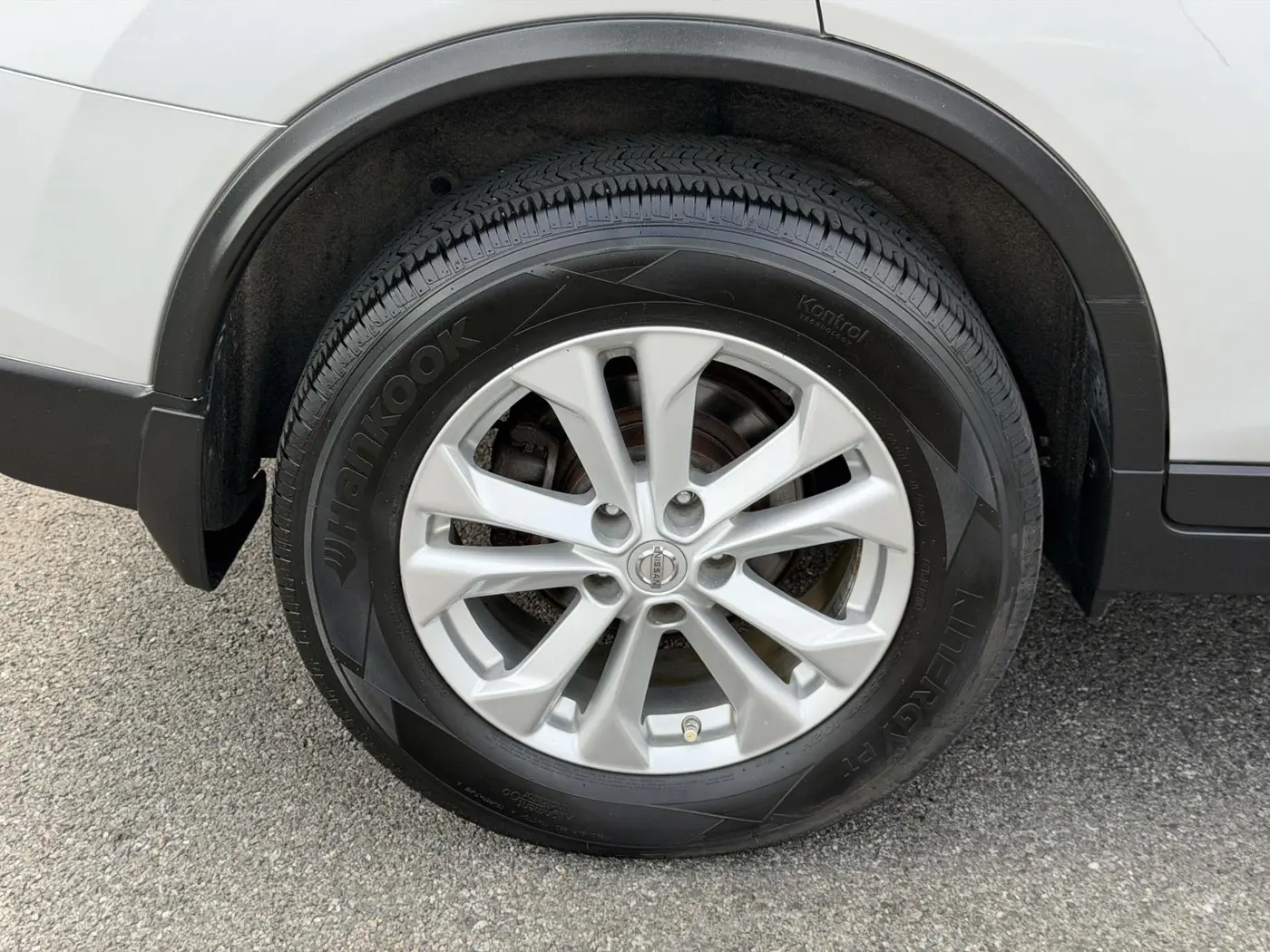 2015 Nissan Rogue - $12,348