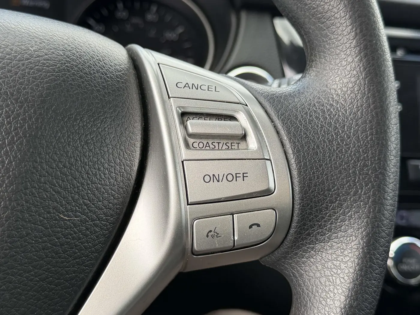 2015 Nissan Rogue - $12,348