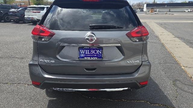 2017 Nissan Rogue S