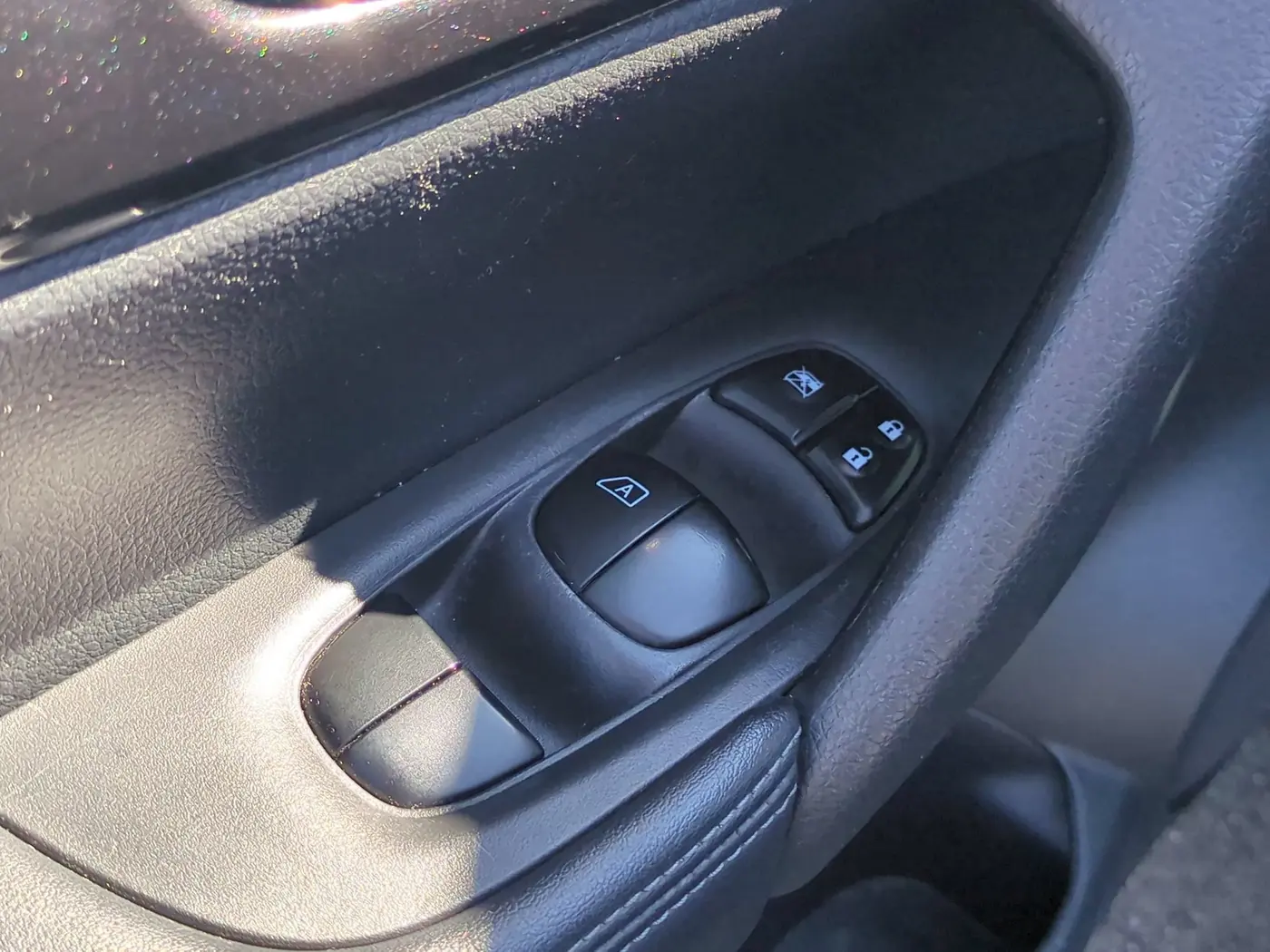 2019 Nissan Rogue - $12,995