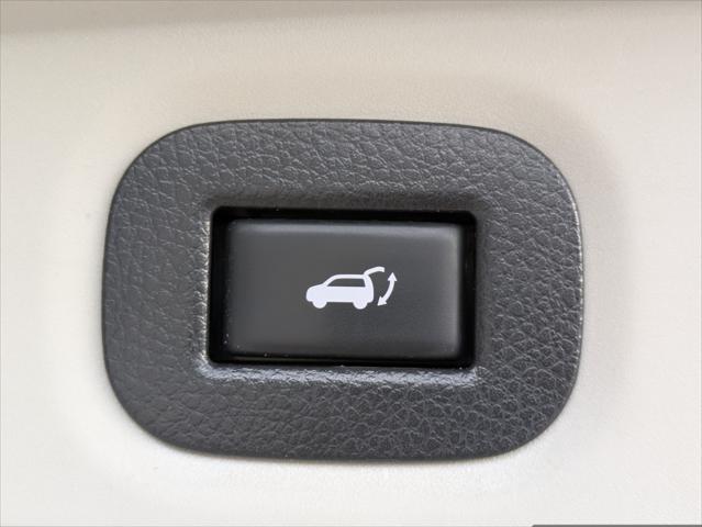 2018 Nissan Rogue - $10,000