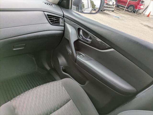 2018 Nissan Rogue - $10,000