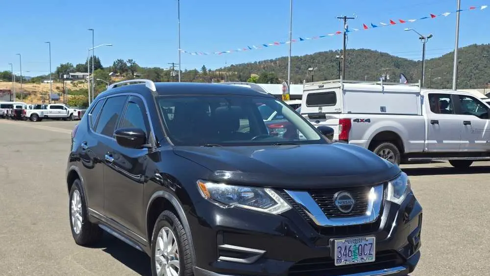 2018 Nissan Rogue S