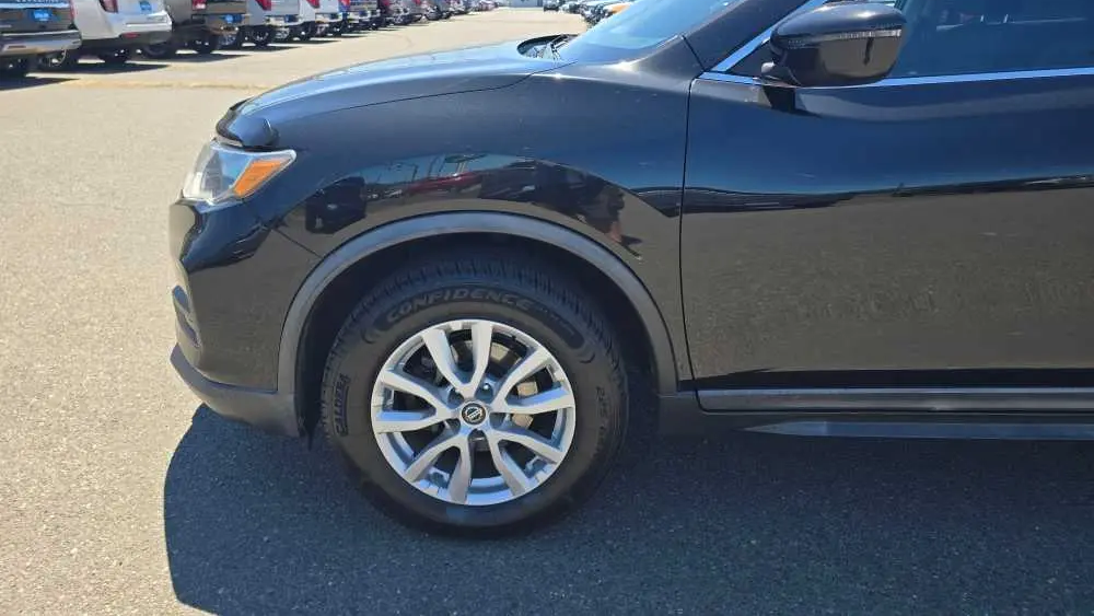 2018 Nissan Rogue S