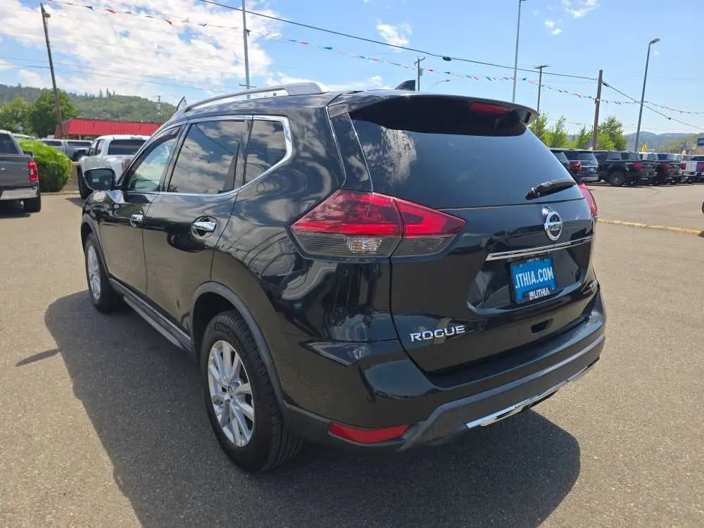2018 Nissan Rogue - $15,249