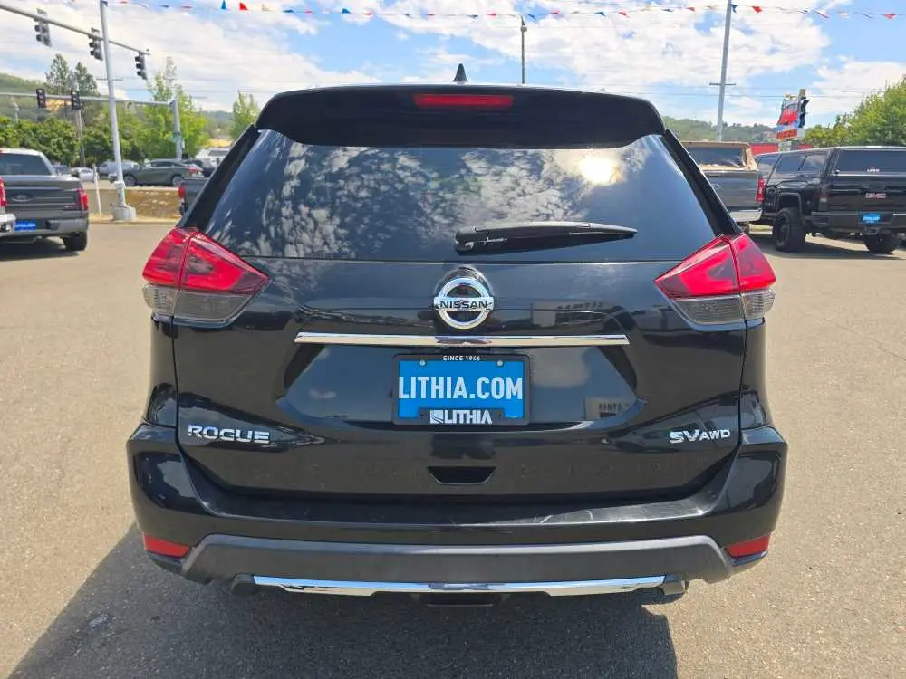 2018 Nissan Rogue - $15,249