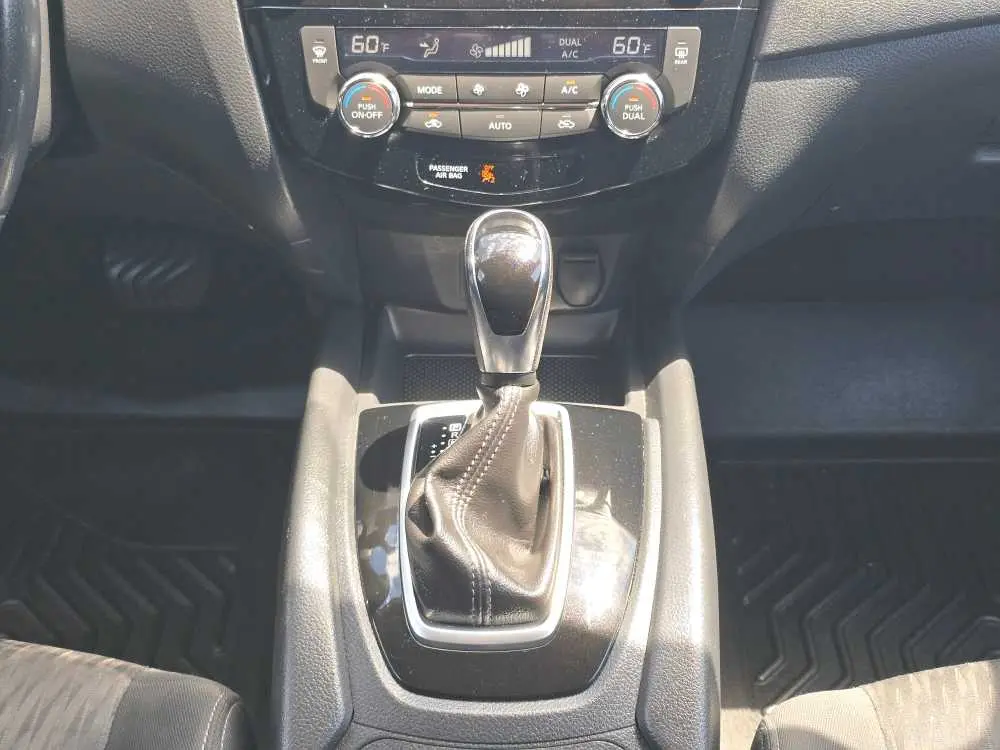 2018 Nissan Rogue - $15,249