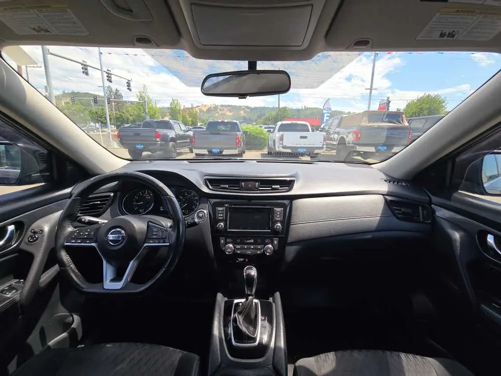 2018 Nissan Rogue - $15,249