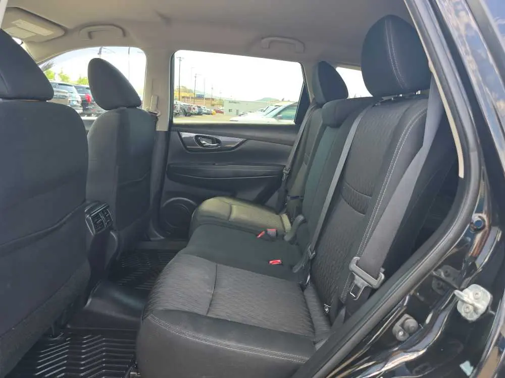 2018 Nissan Rogue - $15,249