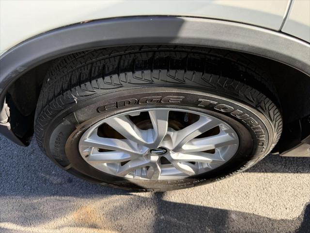 2018 Nissan Rogue - $12,738