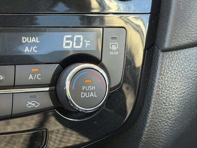 2018 Nissan Rogue - $12,738