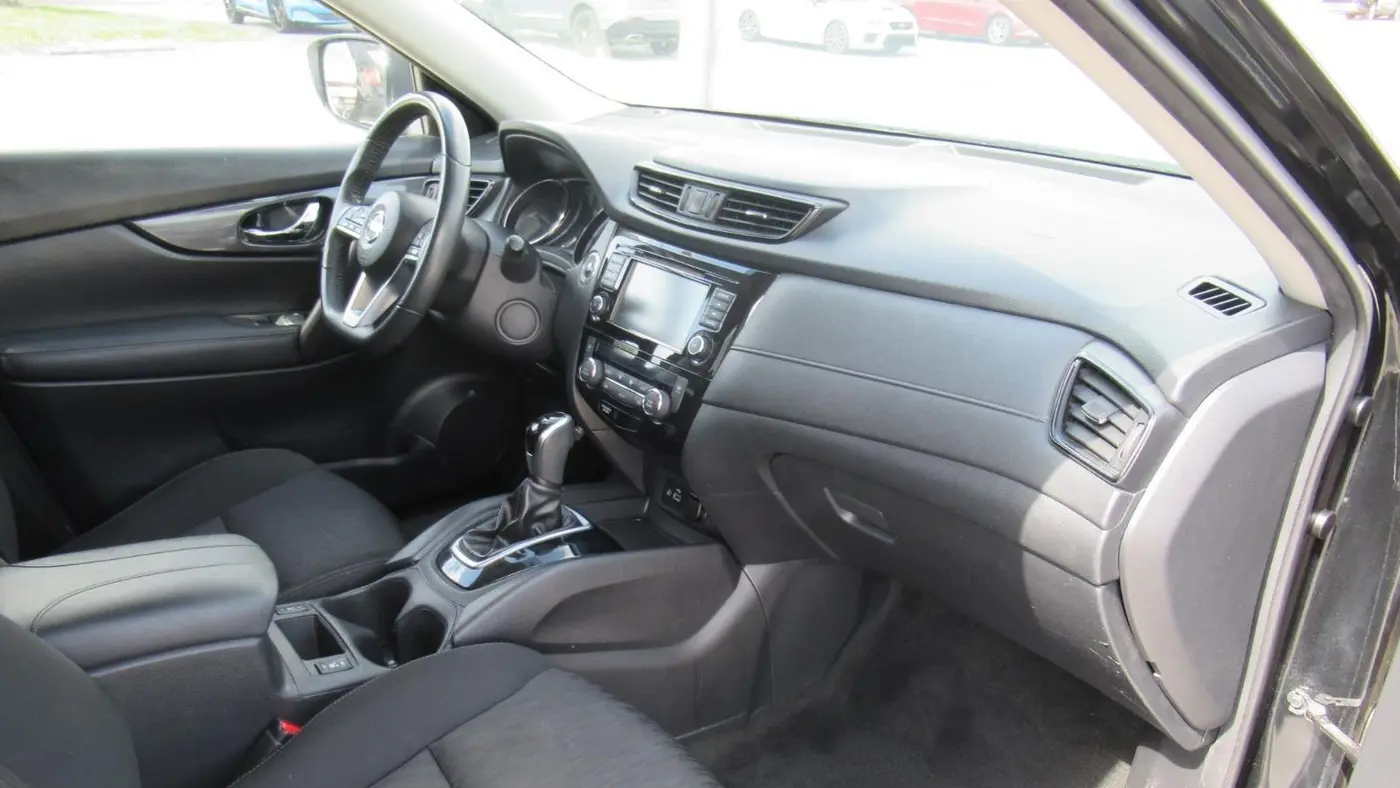 2019 Nissan Rogue S