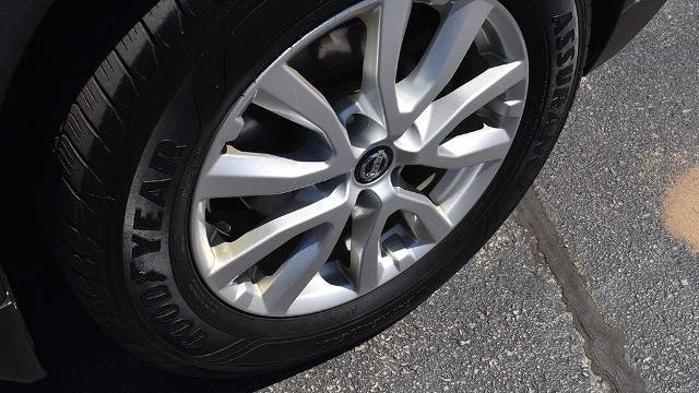 2017 Nissan Rogue S