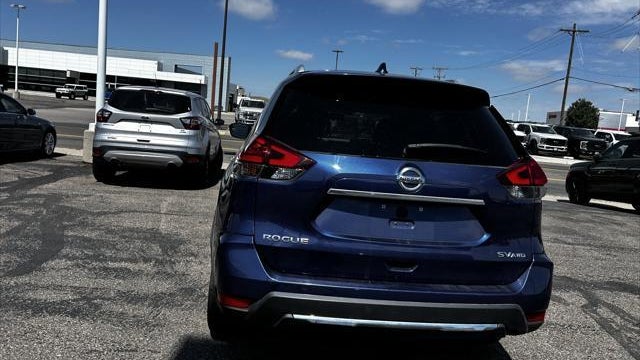 2018 Nissan Rogue SV