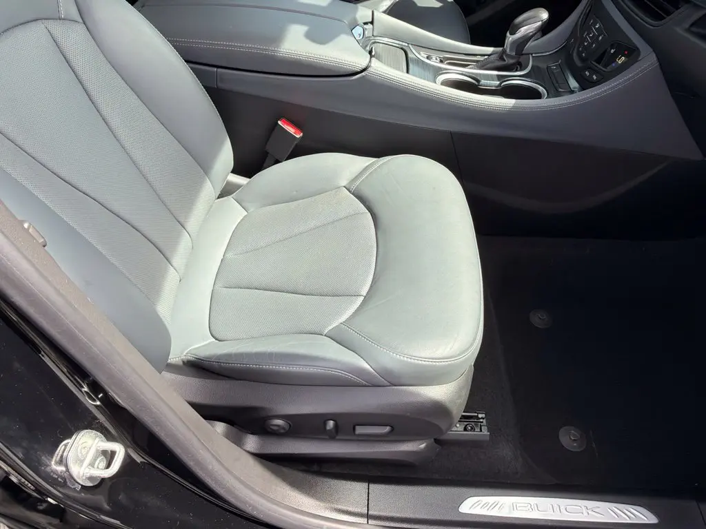 2020 Buick Envision - $18,228