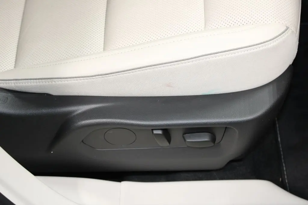 2023 Buick Envision - $26,728