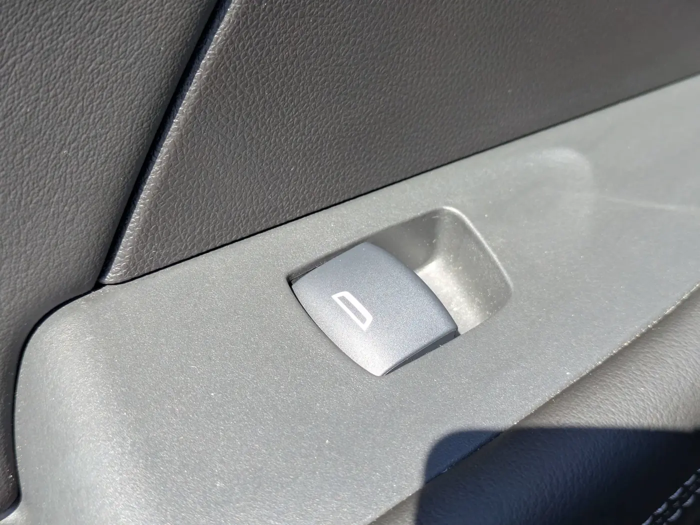 2023 Buick Envision - $30,995