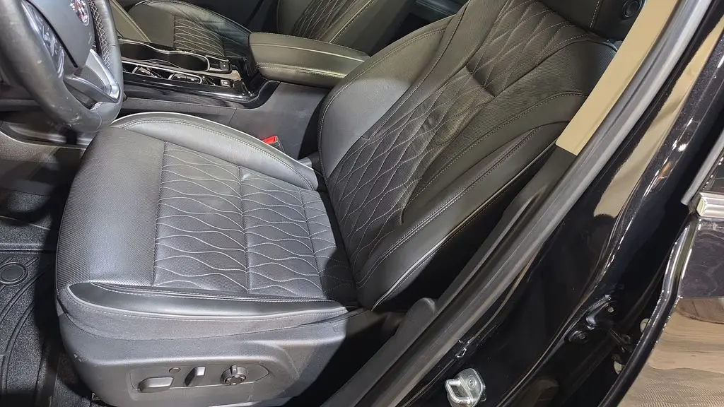 2021 Buick Envision Avenir