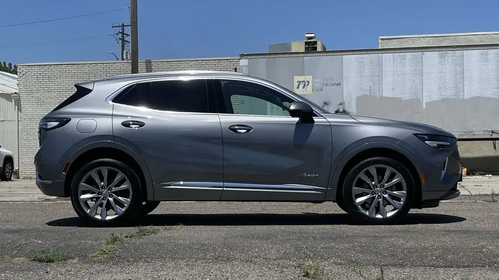 2022 Buick Envision Avenir