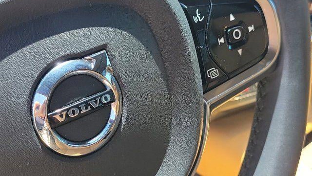 2023 Volvo S90 B6 Ultimate