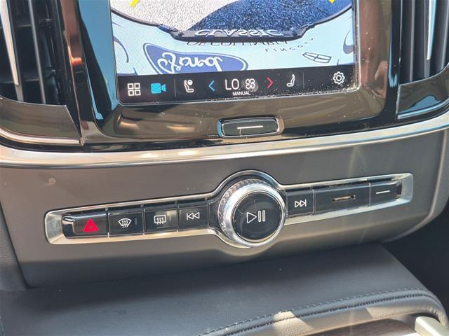 2024 Volvo S90 - $29,895