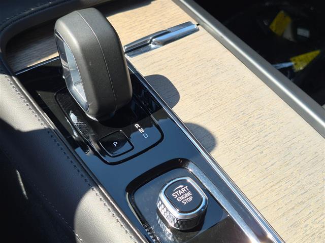 2024 Volvo S90 - $29,895