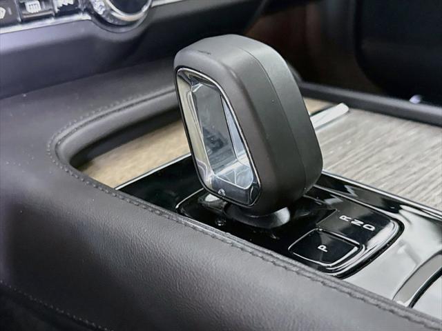 2023 Volvo S90 - $35,998